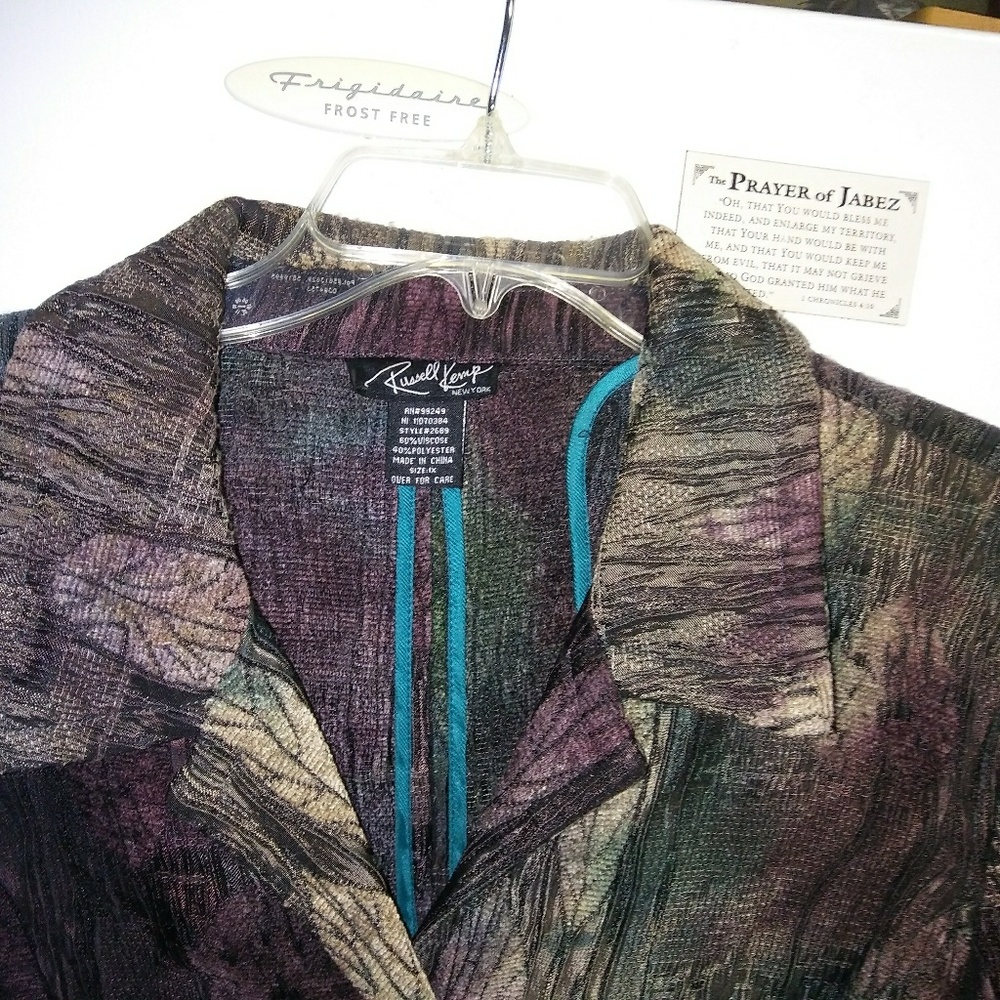 Blazer - Picture 2 of 3